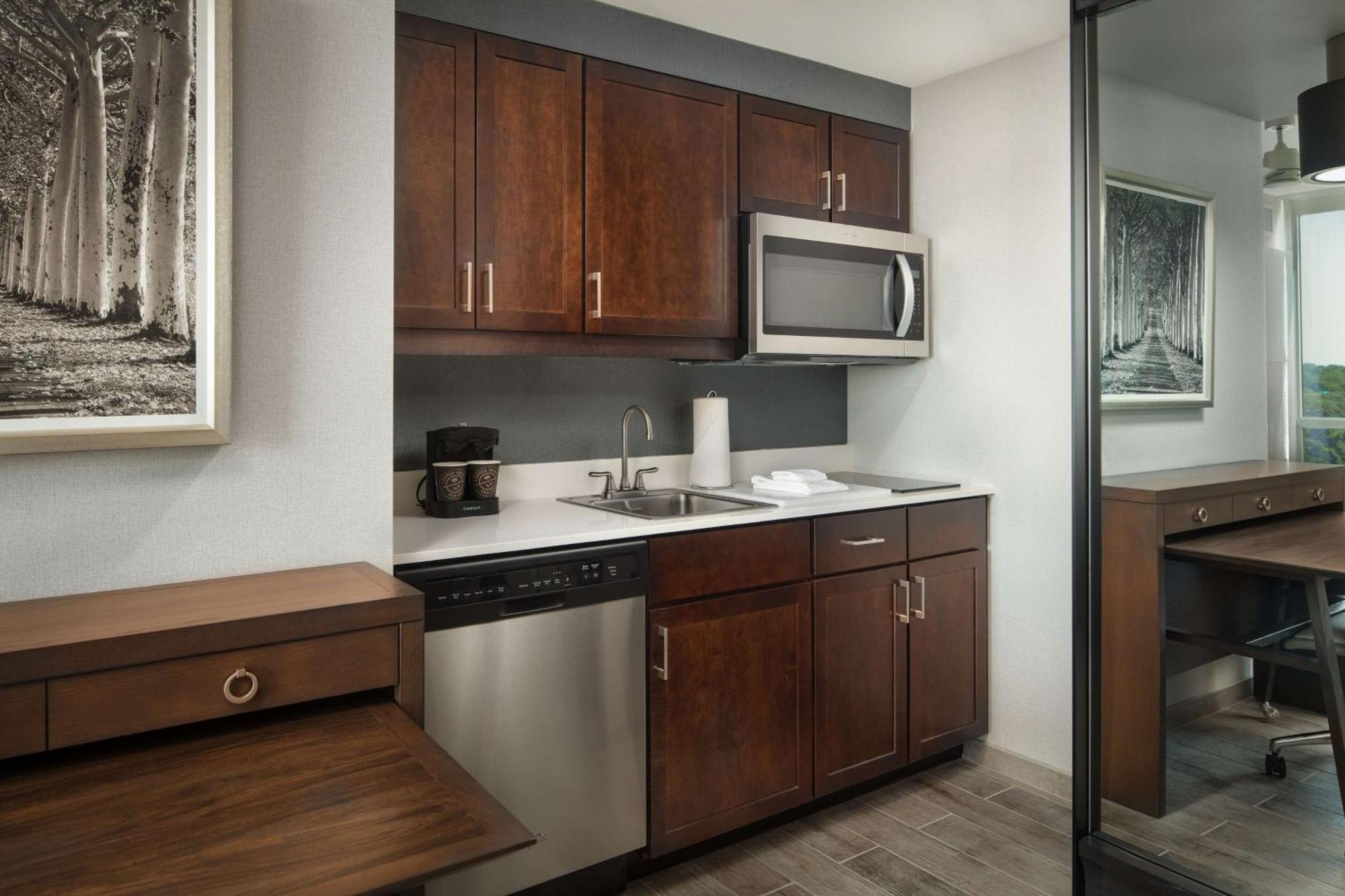 Homewood Suites By Hilton Teaneck Glenpointe Exterior foto