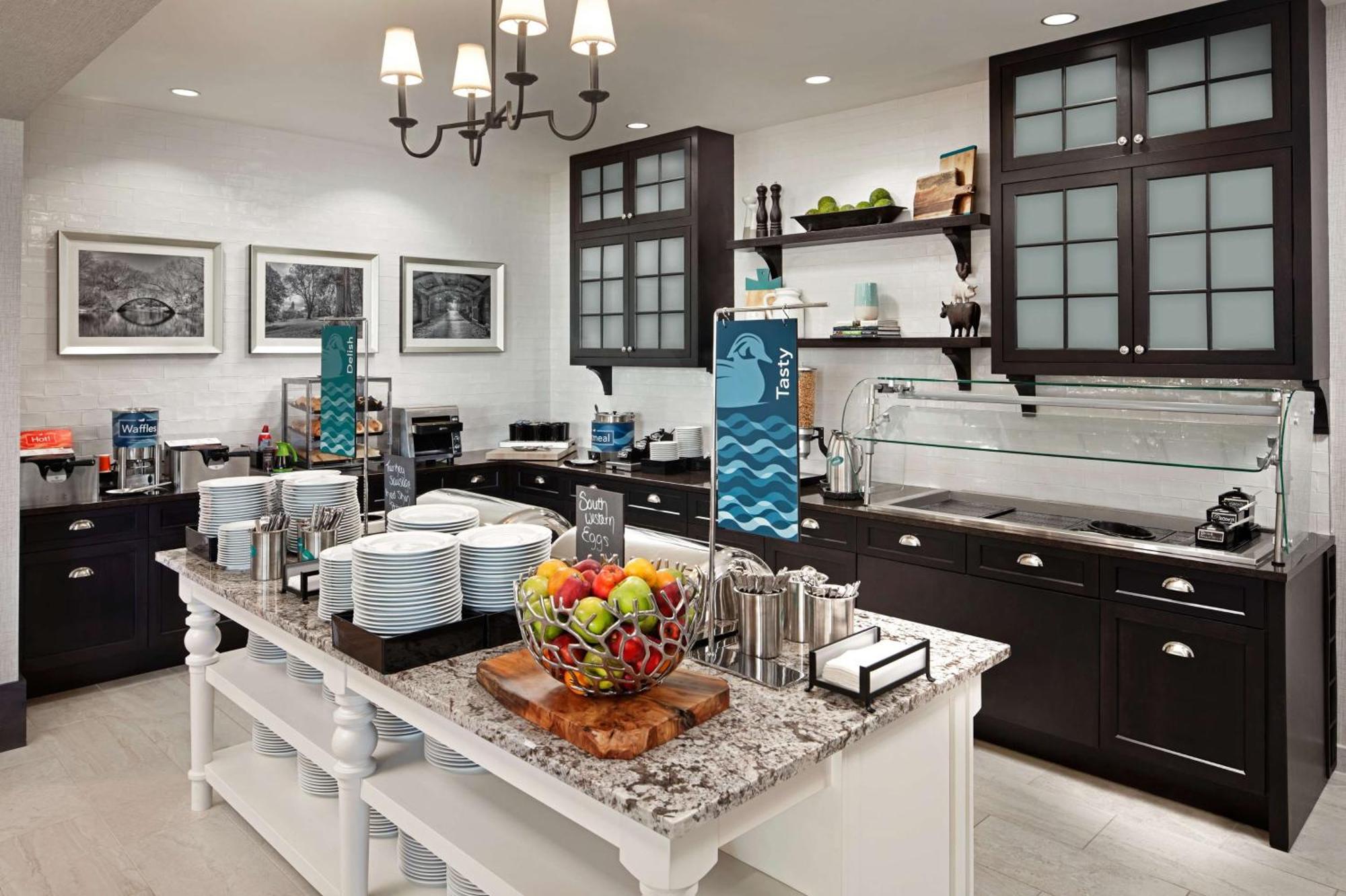 Homewood Suites By Hilton Teaneck Glenpointe Exterior foto